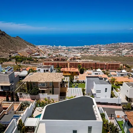 With Panoramic Ocean Views In Torviscas Alto Villa